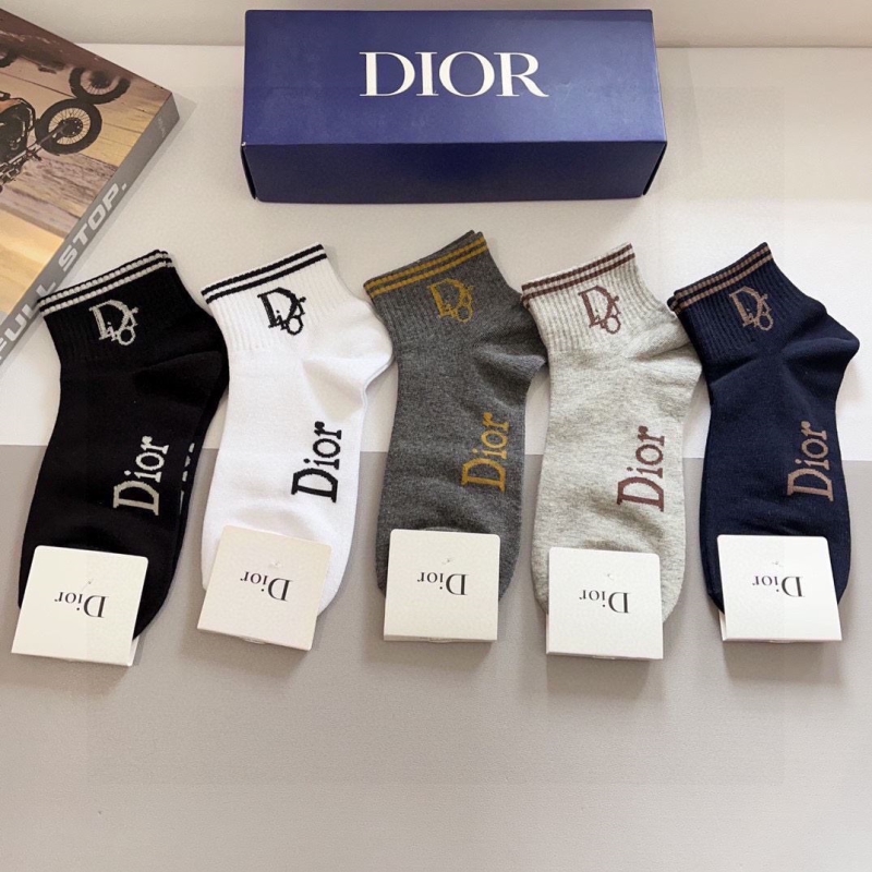 DIOR